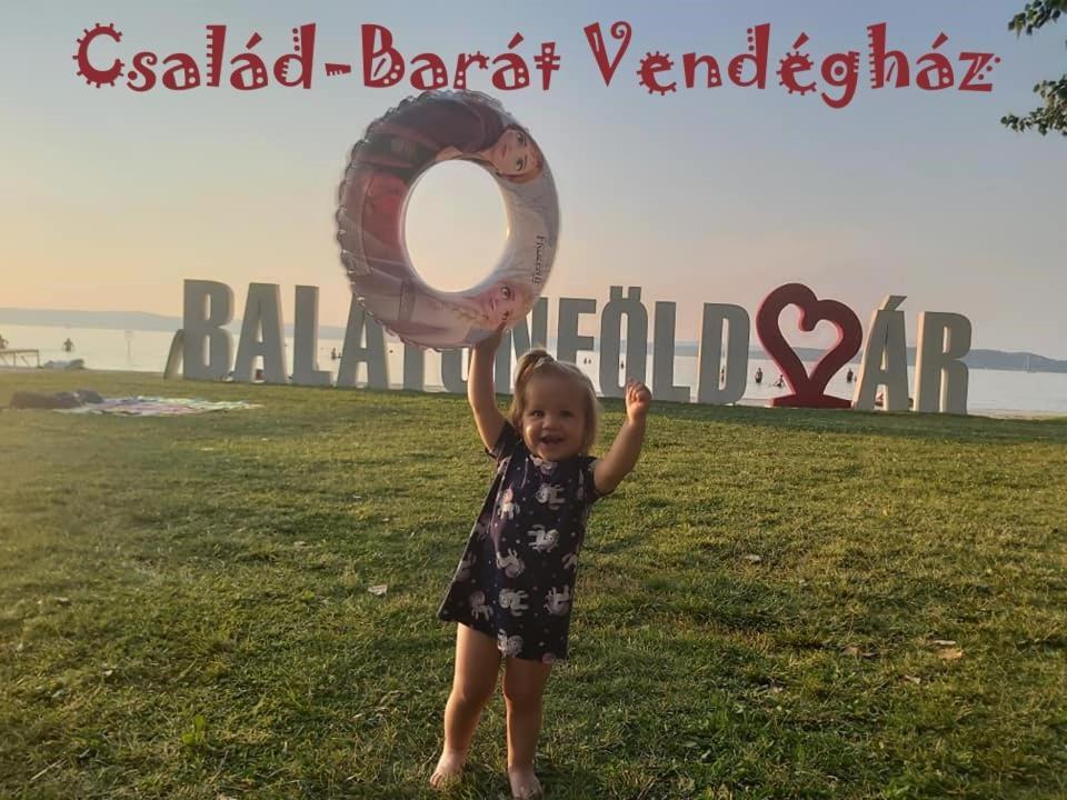 Levendula Vendégház Balatonfoldvar Exterior foto