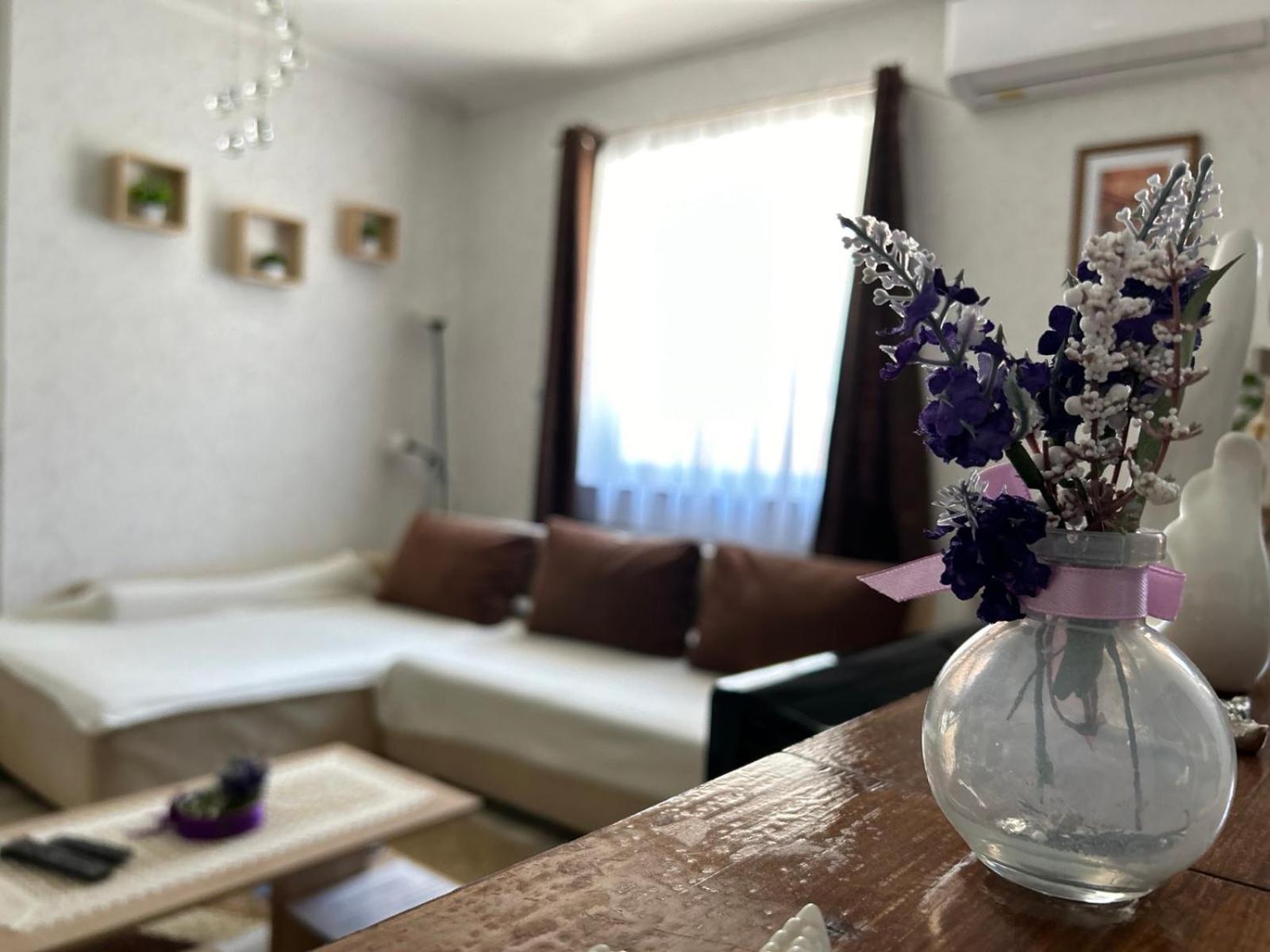 Levendula Vendégház Balatonfoldvar Exterior foto