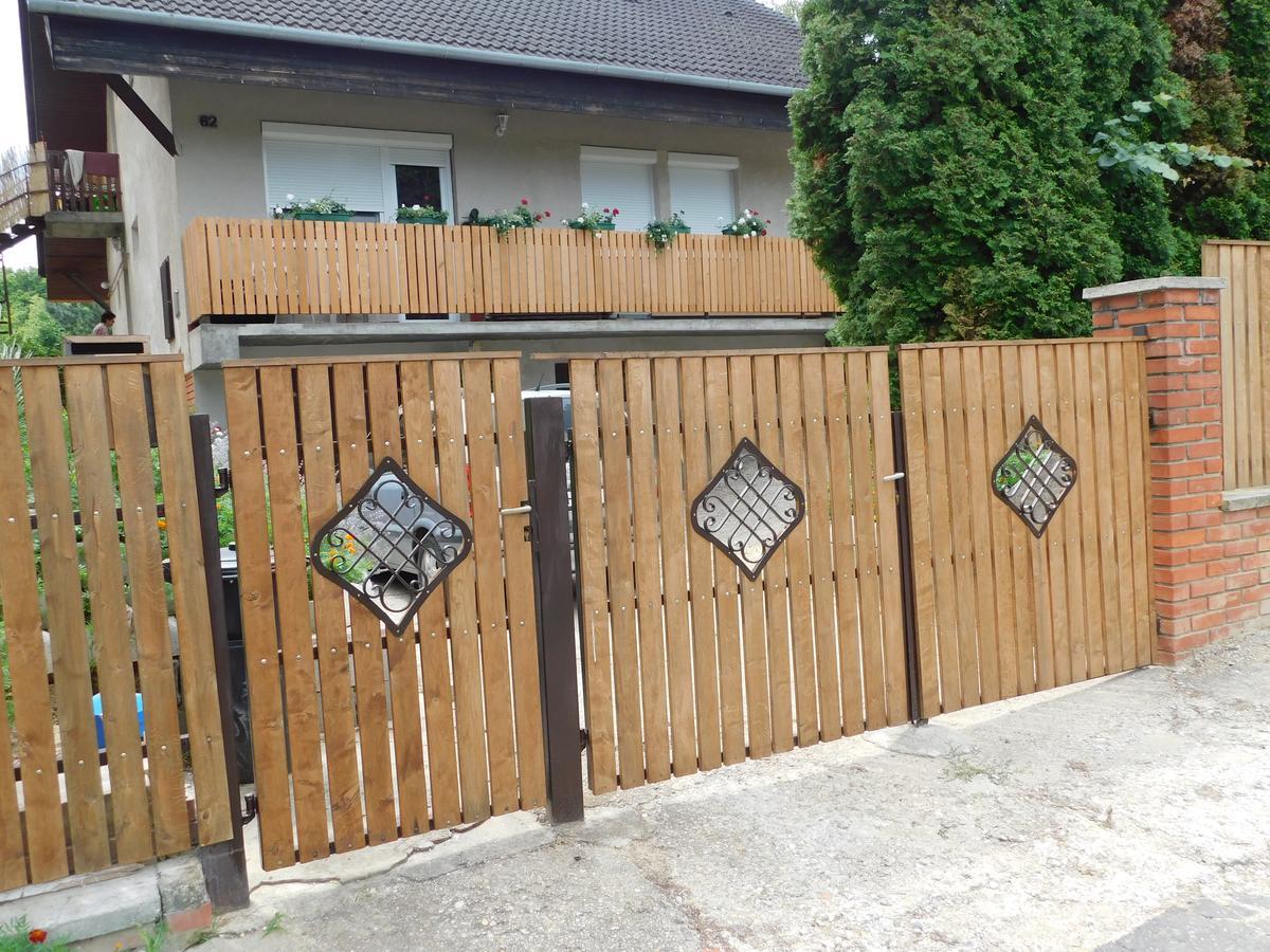 Levendula Vendégház Balatonfoldvar Exterior foto
